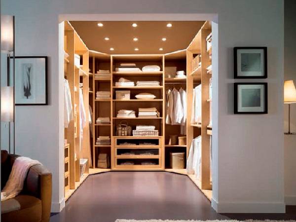 Как сделать удобную и практичную гардеробную в квартире