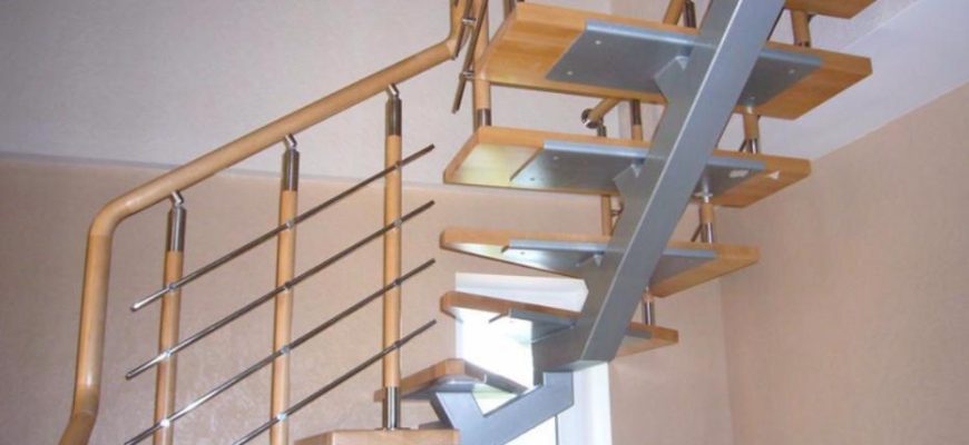 Лестницы на монокосоуре, основные особенности