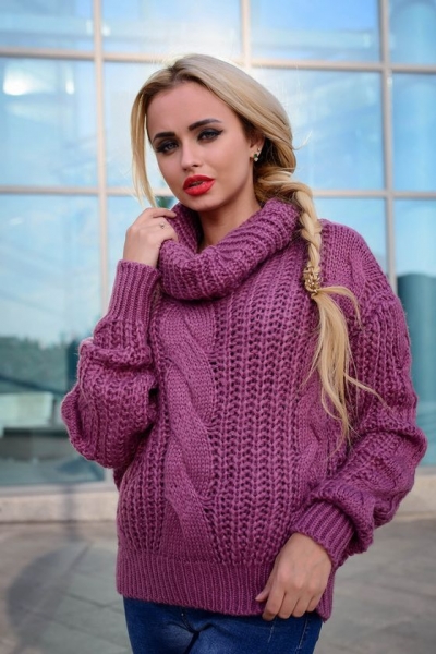 Модные женские джемпера крупной вязки